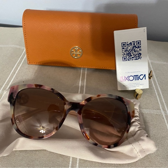 Tory Burch Tortoise Shell Sunglasses with Orange Case - Picture 3 of 4